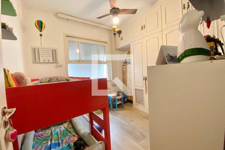 Quarto 1 de apartamento à venda com 2 quartos, 80m² em Copacabana, Rio de Janeiro