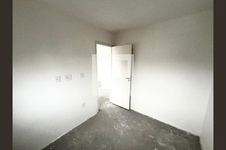 Quarto 1  de kitnet/studio à venda com 2 quartos, 40m² em Parada Inglesa, São Paulo