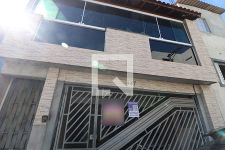 Fachada de casa à venda com 2 quartos, 390m² em Vila Santa Clara, São Paulo