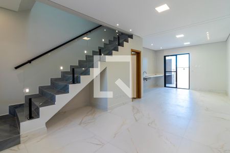 Sala de casa à venda com 3 quartos, 150m² em Parque São Domingos, São Paulo