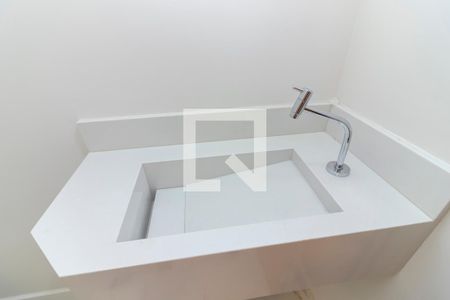 Lavabo de casa à venda com 3 quartos, 150m² em Parque São Domingos, São Paulo