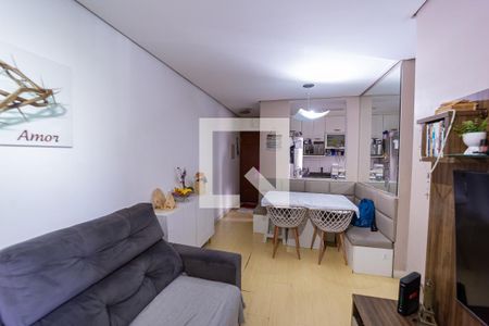 Sala de apartamento para alugar com 3 quartos, 56m² em Vila Araguaia, São Paulo