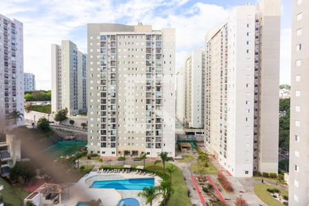 Vista de apartamento à venda com 2 quartos, 57m² em Umuarama, Osasco
