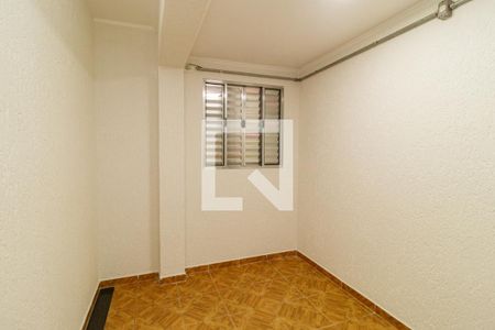 Quarto de casa para alugar com 2 quartos, 50m² em Parque Edu Chaves, São Paulo