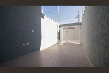 Garagem de casa à venda com 3 quartos, 120m² em Vila Olinda, São Paulo
