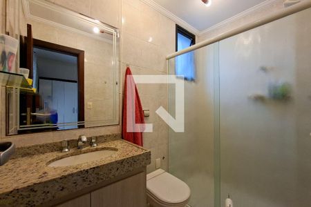 Banheiro da Suíte de apartamento para alugar com 3 quartos, 140m² em Vila Tupi, Praia Grande