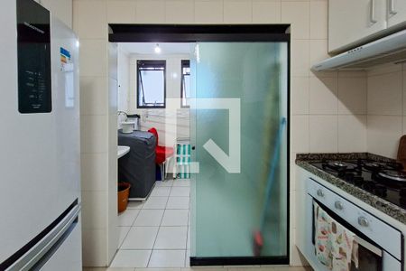 Área de Serviço de apartamento para alugar com 3 quartos, 140m² em Vila Tupi, Praia Grande