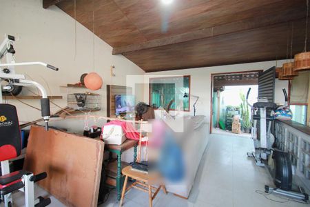 Sala de casa à venda com 2 quartos, 232m² em Havaí, Belo Horizonte