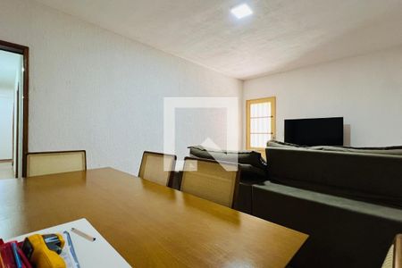 Sala de casa à venda com 3 quartos, 190m² em Jardim Maia, Guarulhos