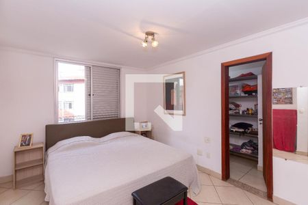 Quarto 2 de casa para alugar com 5 quartos, 450m² em João Pinheiro, Belo Horizonte