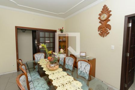 Casa 2 - Sala de Jantar de casa à venda com 6 quartos, 500m² em Água Branca, Contagem