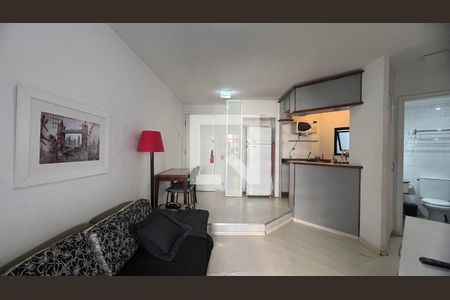 Sala de apartamento para alugar com 1 quarto, 40m² em Jardins, São Paulo