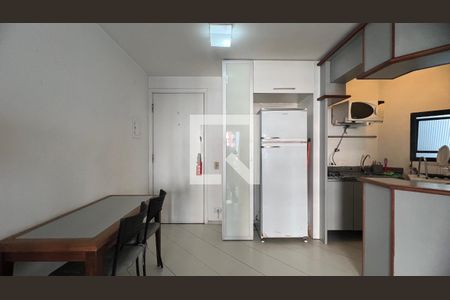 Sala de apartamento para alugar com 1 quarto, 40m² em Jardins, São Paulo