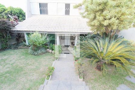 Casa à venda com 5 quartos, 320m² em Jardim Guanabara, Rio de Janeiro