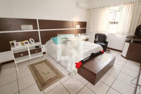 Casa à venda com 5 quartos, 320m² em Jardim Guanabara, Rio de Janeiro