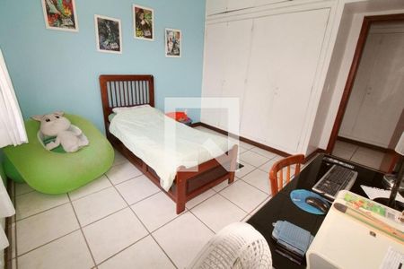 Casa à venda com 5 quartos, 320m² em Jardim Guanabara, Rio de Janeiro