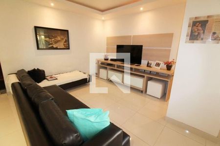 Casa à venda com 5 quartos, 320m² em Jardim Guanabara, Rio de Janeiro