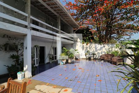 Varanda de casa à venda com 6 quartos, 707m² em Jardim Guanabara, Rio de Janeiro