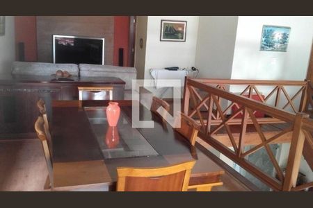 Casa à venda com 4 quartos, 360m² em Jardim Guanabara, Rio de Janeiro