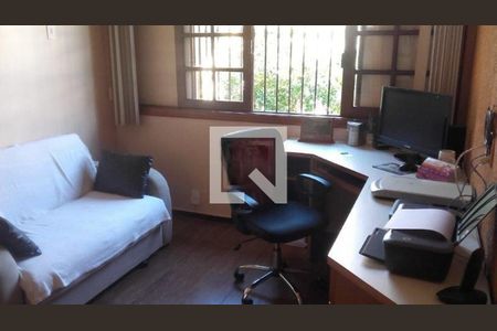 Casa à venda com 4 quartos, 360m² em Jardim Guanabara, Rio de Janeiro