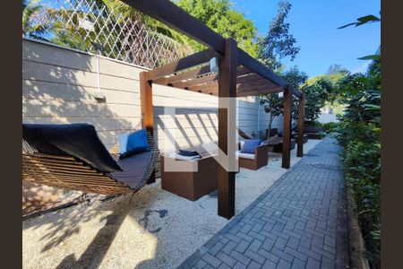 Apartamento à venda com 80m², 2 quartos e 1 vagaÁrea Comum Redário