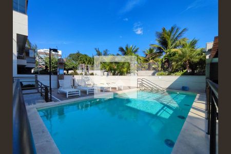 Apartamento à venda com 80m², 2 quartos e 1 vagaÁrea Comum Piscina