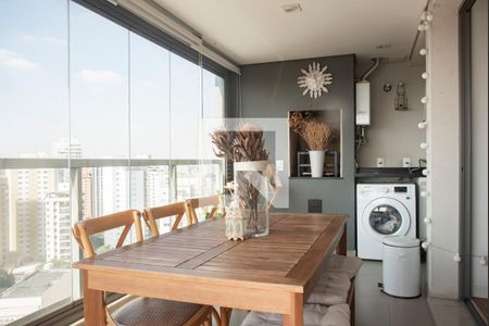 Varanda gourmet de apartamento para alugar com 2 quartos, 68m² em Mirandópolis, São Paulo