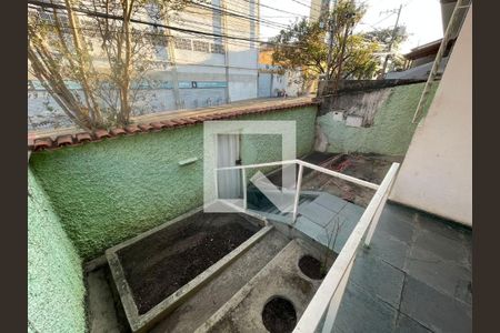 Casa à venda com 3 quartos, 400m² em Sagrada Família, Belo Horizonte