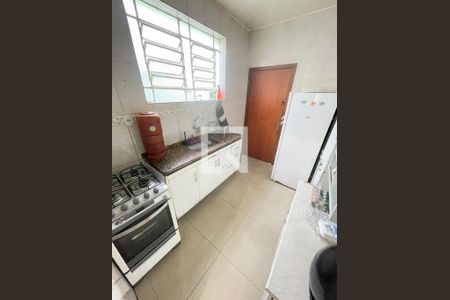 Casa à venda com 3 quartos, 400m² em Sagrada Família, Belo Horizonte