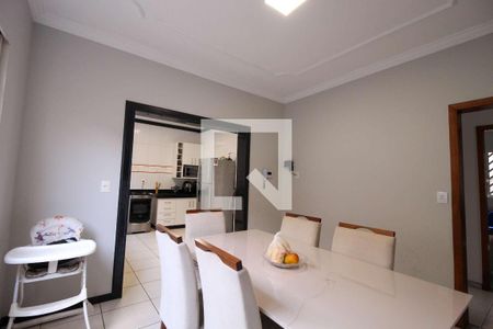 Casa à venda com 5 quartos, 410m² em João Pinheiro, Belo Horizonte