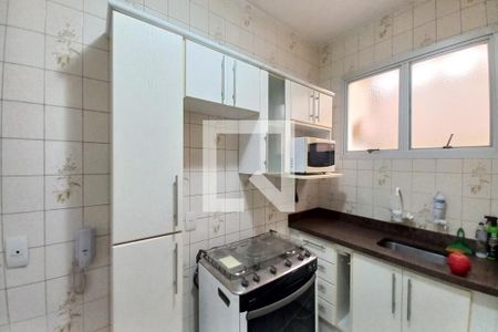Cozinha de apartamento à venda com 2 quartos, 82m² em Jardim Proenca I, Campinas