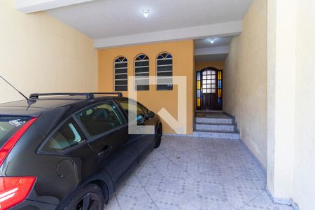 Garagem de casa à venda com 4 quartos, 150m² em Parque Cruzeiro do Sul, São Paulo