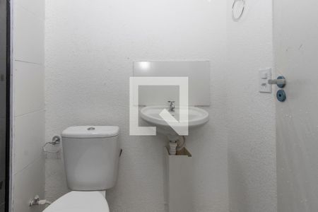 Banheiro de apartamento à venda com 2 quartos, 37m² em Jardim São Luís, São Paulo