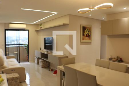 Sala de TV de apartamento à venda com 3 quartos, 87m² em Empresarial 18 do Forte, Barueri