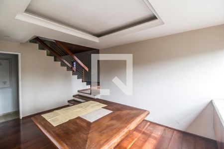 Casa de condomínio à venda com 340m², 3 quartos e 2 vagas Casa de condomínio à venda com 340m², 3 quartos e 2 vagasSala de Jantar