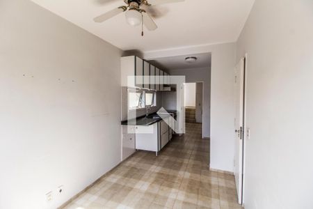 Casa de condomínio à venda com 340m², 3 quartos e 2 vagas Casa de condomínio à venda com 340m², 3 quartos e 2 vagasCozinha