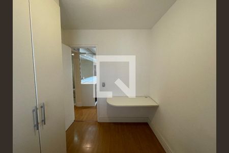 Apartamento para alugar com 107m², 4 quartos e 2 vagasQuarto 04