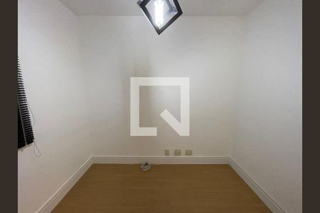 Apartamento para alugar com 107m², 4 quartos e 2 vagasQuarto 03