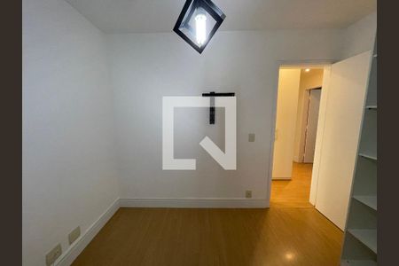 Apartamento para alugar com 107m², 4 quartos e 2 vagasQuarto 03