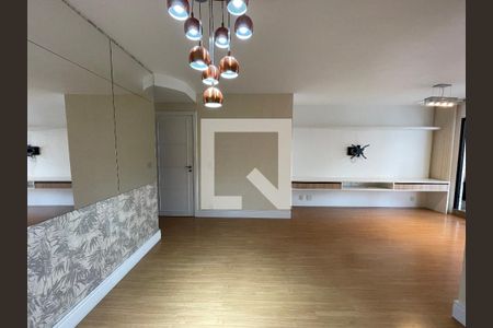 Sala de apartamento para alugar com 4 quartos, 107m² em Cidade São Francisco, São Paulo