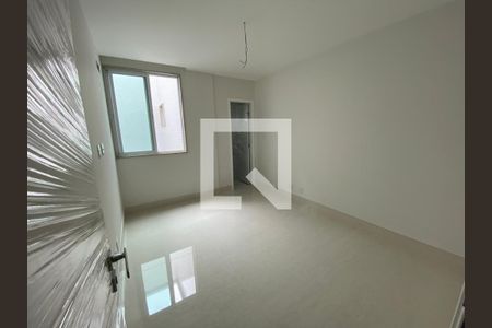 Apartamento à venda com 4 quartos, 319m² em Jardim Guanabara, Rio de Janeiro