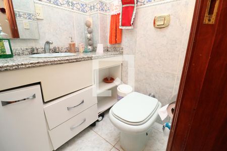Lavabo de apartamento à venda com 5 quartos, 281m² em Jardim Guanabara, Rio de Janeiro