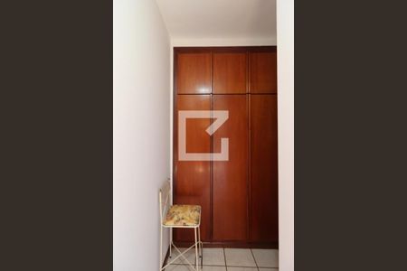 Roupeiro de apartamento para alugar com 2 quartos, 107m² em Centro, Ribeirão Preto