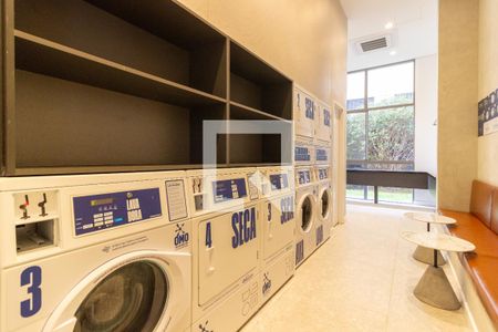 Área comum - Lavanderia de kitnet/studio à venda com 1 quarto, 27m² em Pinheiros, São Paulo