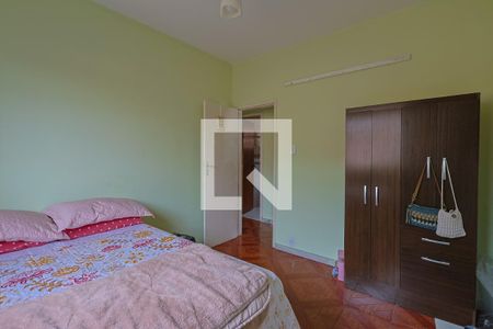 Quarto 2 de casa à venda com 3 quartos, 360m² em Santa Monica, Belo Horizonte