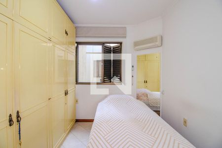 Quarto de apartamento à venda com 1 quarto, 40m² em Petrópolis, Porto Alegre