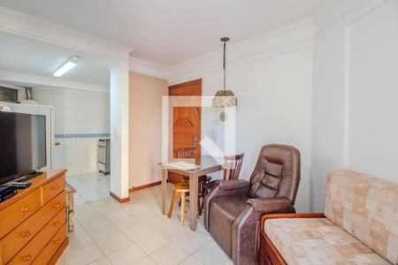 Sala de apartamento à venda com 1 quarto, 40m² em Petrópolis, Porto Alegre