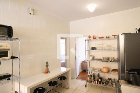 Cozinha de apartamento à venda com 3 quartos, 74m² em Serra, Belo Horizonte