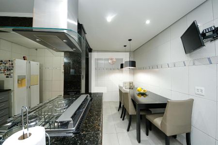 Cozinha de casa à venda com 3 quartos, 250m² em Vila California, São Paulo