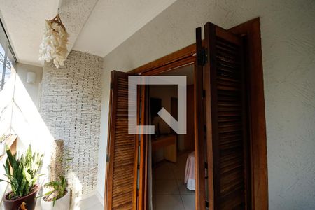 Varanda Suíte 2 de casa à venda com 3 quartos, 250m² em Vila California, São Paulo